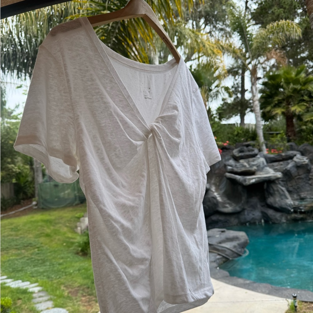 White Knot Front Women's Top